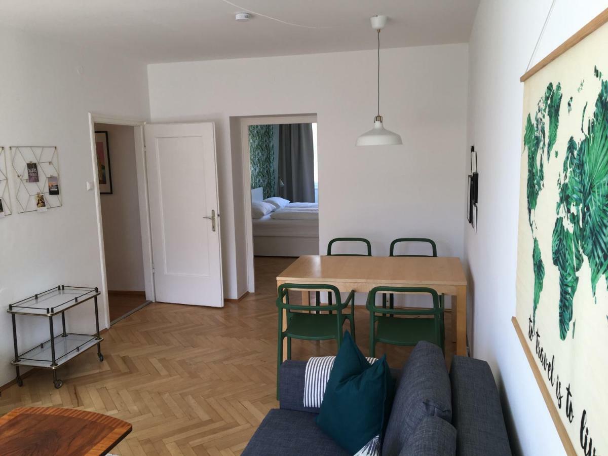 Die Stadtoase Klagenfurt am Woerthersee Bagian luar foto